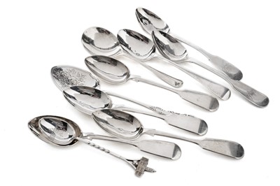 Lot 1102 - A collection of George III and later teaspoons