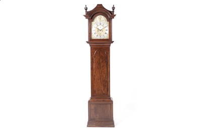 Lot 149 - Thomas Webb, Winchester: a George III mahogany 8-day longcase clock