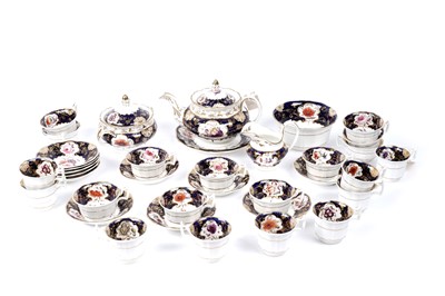 Lot 1104 - ﻿A Regency part tea service ﻿with floral decoration