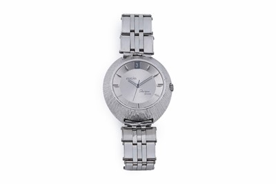 Lot 736 - Enicar Sherpa Star: a stainless steel cased automatic wristwatch