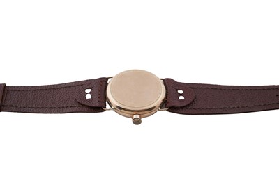 Lot 541 - A selection of gold cased wristwatches