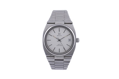 Lot 485 - Zenith Surf: a stainless steel cased automatic wristwatch