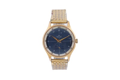 Lot 548 - Smiths Deluxe: a gilt steel cased manual wind wristwatch