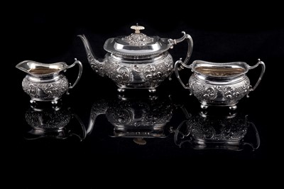 Lot 533 - A Victorian Rococo Revival silver tea service