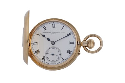 Lot 601 - Goldsmiths and Silversmiths Co Ltd: an 18ct yellow gold cased keyless hunter pocket watch