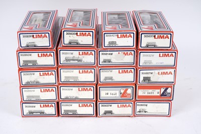 Lot 10 - A collection of Lima 00-gauge rolling stock