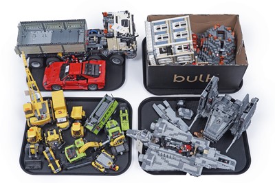 Lot 187 - A selection of built LEGO sets