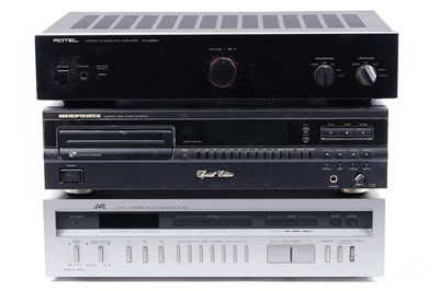 Lot 602 - A collection of hi-fi components
