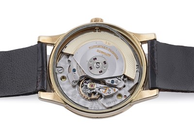 Lot 576 - Vacheron & Constantine: an 18ct yellow gold cased automatic wristwatch