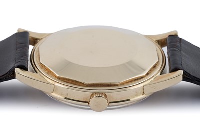 Lot 576 - Vacheron & Constantine: an 18ct yellow gold cased automatic wristwatch