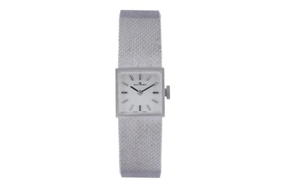 Lot 586 - Bucherer: an 18ct white gold manual wind cocktail watch