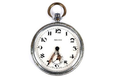 Lot 256 - A Jaeger-LeCoultre military pocket watch
