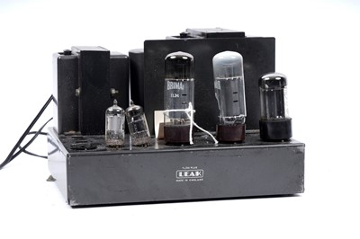 Lot 581 - A Leak TL/25 plus monophonic valve power amplifier