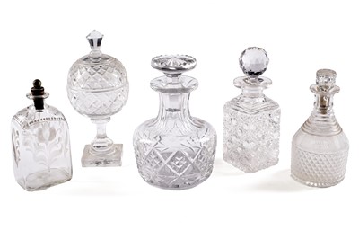Lot 884 - A selection of 20th Century cut-glass