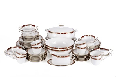 Lot 825 - An extensive Royal Crown Derby ‘Cloisonne’ dinner and tea service