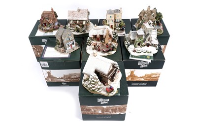 Lot 355 - A collection of Lilliput Lane model cottages