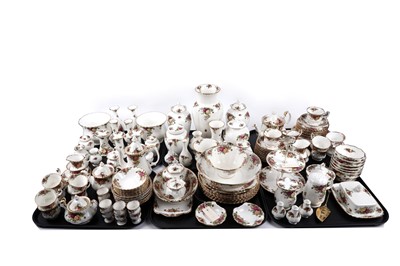 Lot 371 - A Royal Albert ‘Old Country Roses’ pattern part tea and dinner service and other ceramics