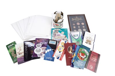Lot 907 - Royal Mint QEII presentation coin packs and coin covers
