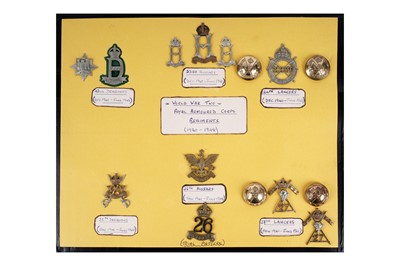 Lot 9 - Second World War Royal Armoured Corps regimental cap and collar badges and buttons