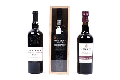 Lot 396 - Three bottles of port: Fonseca, Taylors's and Croft