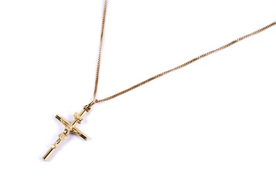Lot 54 - A yellow gold crucifix pendant necklace