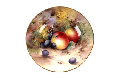 Lot 1111 - A Royal Worcester fruit painted small sandwich plate