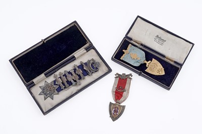 Lot 112 - A yellow gold masonic jewel; and two silver masonic jewels