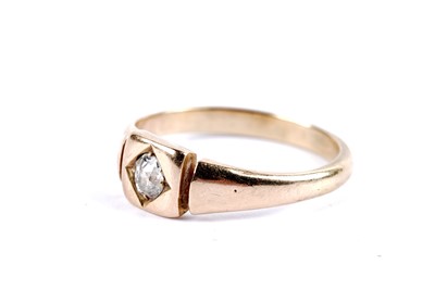 Lot 50 - An old cut diamond single stone ring