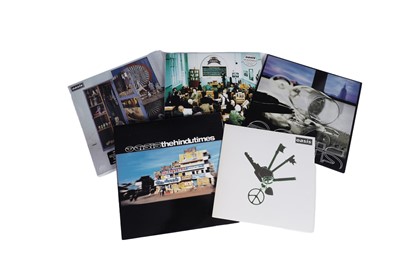 Lot 655 - Vinyl LP records by Oasis