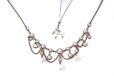 Lot 166 - Two various pearl necklaces