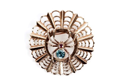 Lot 616 - A spider pattern brooch
