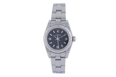 Lot 402 - Rolex Oyster Perpetual: a steel cased lady's automatic wristwatch
