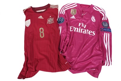 Lot 507 - An autographed Adidas home strip; and a signed Adidas Real Madrid strip