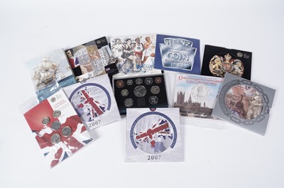 Lot 205 - A collection of uncirculated coin sets