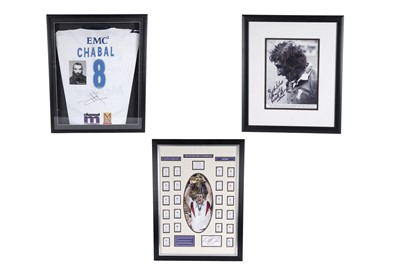 Lot 520 - A collection of autographed rugby union memorabilia