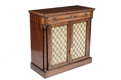 Lot 1273 - A Regency style mahogany chiffonier