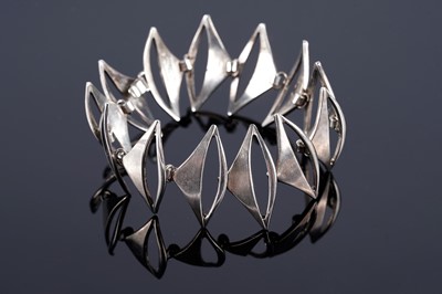 Lot 757 - Poul Warmind (1884-1930): a Danish silver bracelet