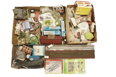 Lot 45 - A large quantity of model train track and track accessories