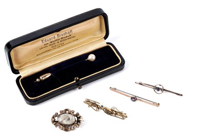 Lot 201 - A selection of antique and later jewellery