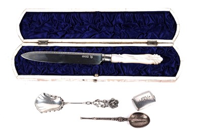 Lot 348 - A selection of antique silverwares