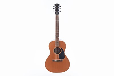 Lot 70 - A Gibson L00 Blues King