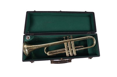 Lot 549 - A German Weltklang brass trumpet
