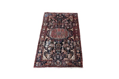 Lot 959 - A Persian hand-knotted Nahavand rug