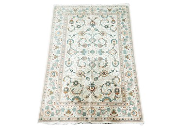 Lot 1210 - A Persian hand-knotted Kashan rug