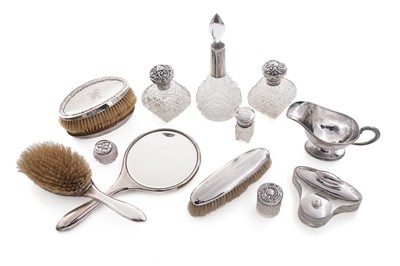 Lot 853 - Dressing table silver