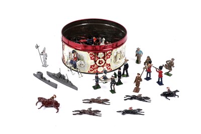 Lot 360 - A collection of early 20th Century lead figures