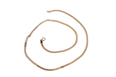 Lot 587 - Two 9ct gold necklaces