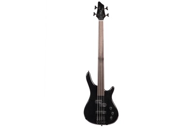 Lot 139 - A Stagg fretless bass