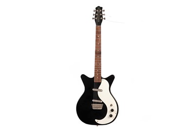 Lot 132 - A Danelectro 59