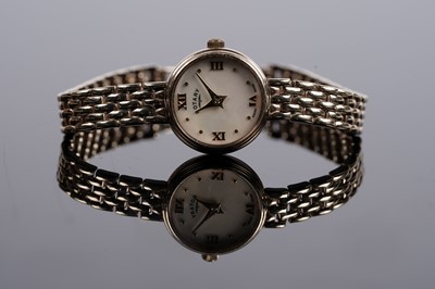 Lot 723 - A Rotary 9ct gold cased lady's cocktail watch